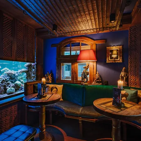 Der Lippische Hof 4*