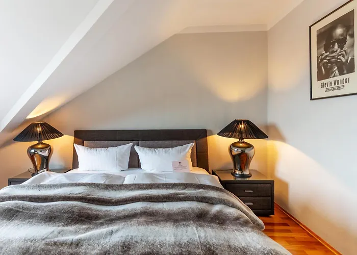 Der Lippische Hof 4*